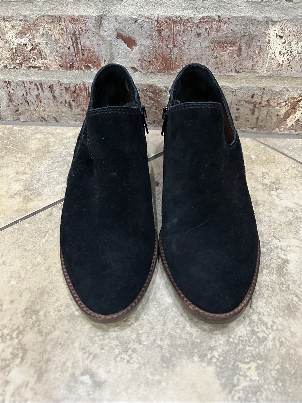 Lucky Brand Black Slip On Suede Leather Ankle Boots Booties Block Heel Size 7M